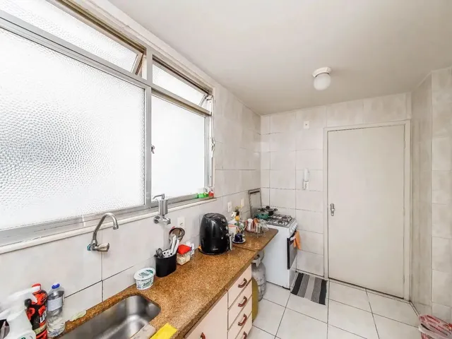 Imagem 8: Quarto e Sala Prático e Bem Iluminado para Venda