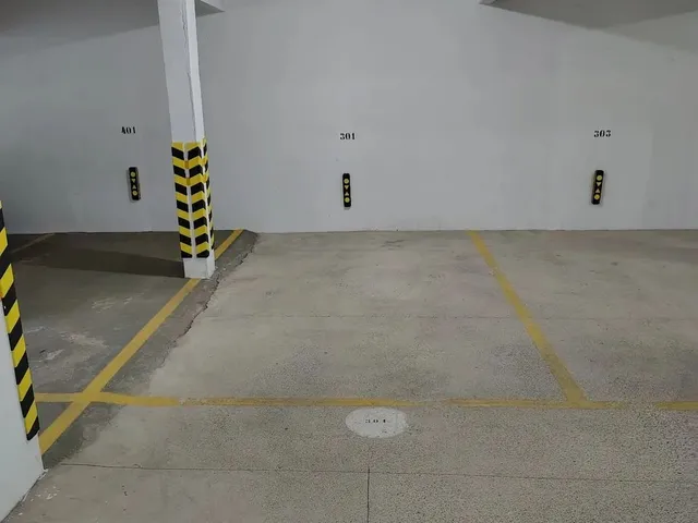 Imagem 2: Bairu com Elevador Apartamento 2 Quartos 1 Suite Sala com Sacada Ampla Cozinha 1 Garagem