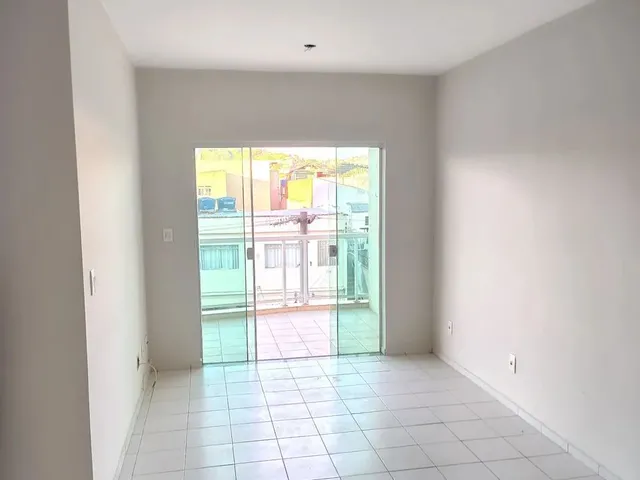 Imagem 5: Bairu com Elevador Apartamento 2 Quartos 1 Suite Sala com Sacada Ampla Cozinha 1 Garagem
