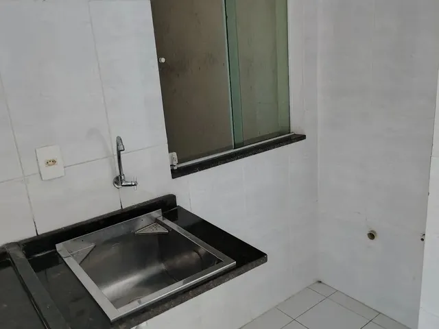 Imagem 6: Bairu com Elevador Apartamento 2 Quartos 1 Suite Sala com Sacada Ampla Cozinha 1 Garagem
