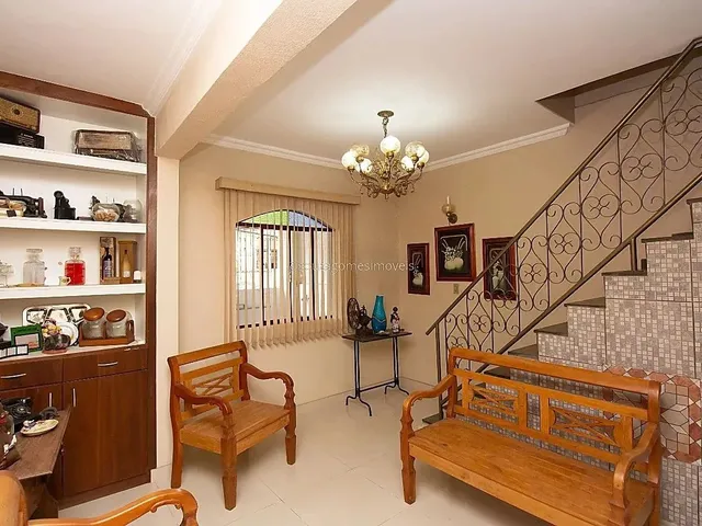Imagem: Casa 5 Quartos - Jardim Laranjeiras
