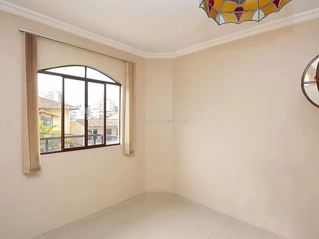 Imagem 6: Casa 5 Quartos - Jardim Laranjeiras