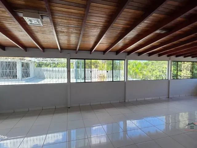 Imagem: CASA EM CHAPADA DOS GUIMARÃES