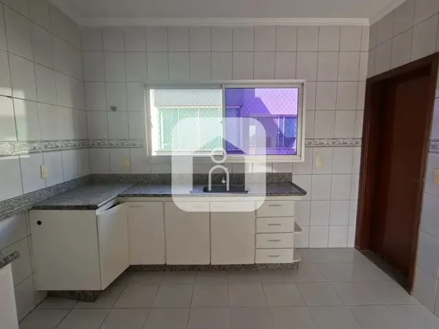 Imagem 3: Apartamento Padrão em Uberlândia