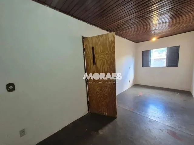 Imagem 3: Casa com 2 Quartos, 1 Vaga, À Venda, A/C 68 M² por R$ 170.000 -...