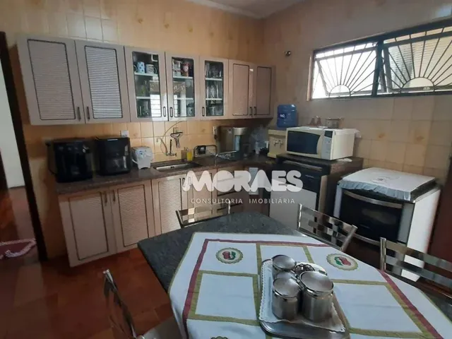 Imagem 5: Casa com 3 Quartos (1 Suíte), 4 Vagas À Venda, 119 M² por R$...