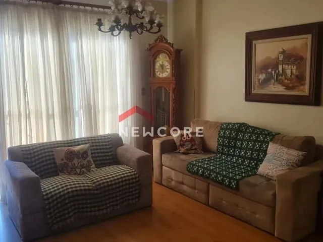 Imagem: O apartamento possui 3 Dormitórios, 1 Suíte, 2 Banheiros,