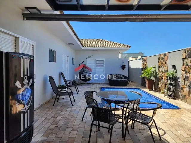 Imagem: Casa de Condomínio em Avenida Caio Márcio