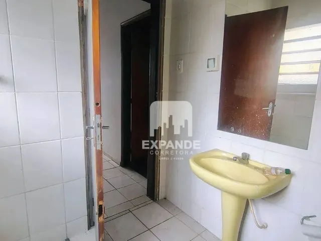 Imagem 14: Casa com 3 Dormitórios À Venda, 370 M² por R$ 645.000 - Centro - Botucatu/Sp
