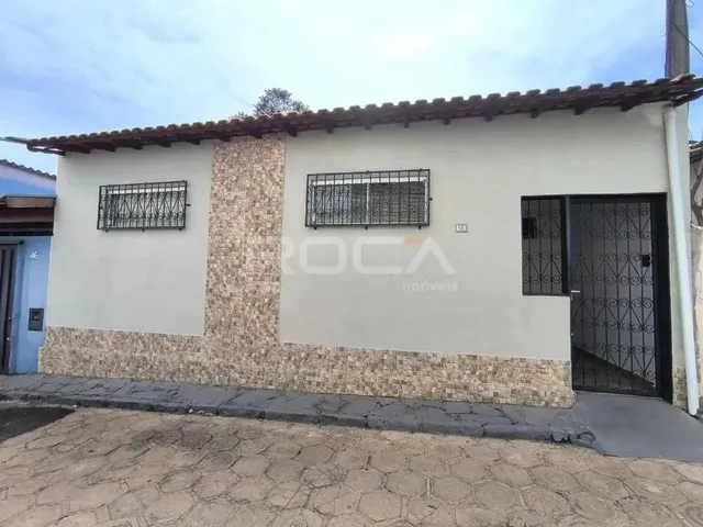 Imagem: Casa de 2 Dormitórios para Alugar no Centro