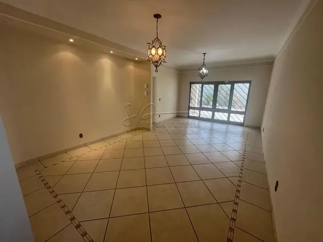 Imagem: Casa Sobrado de 293M² com 03 Quartos para