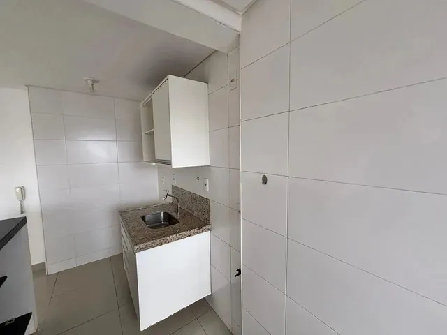 Imagem 12: Apartamento com Uma Suite com Split Instalado, Sala de Esta Integrada com a Cozinha, a Coz