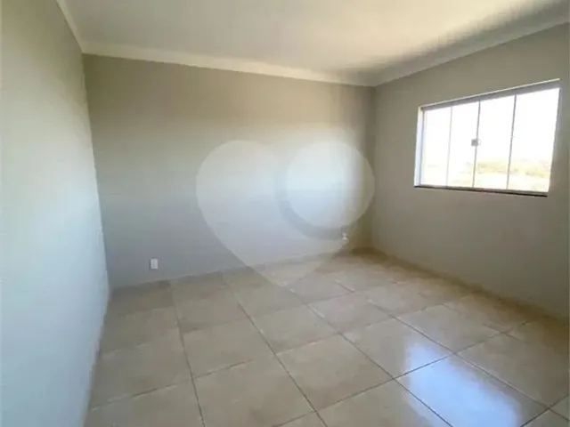 Imagem 10: Apartamento com 3 Quartos À Venda em Conjunto Iapc - Go