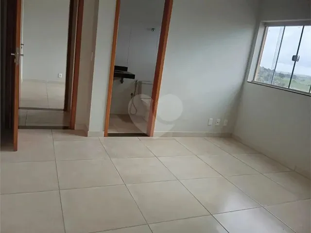 Imagem 11: Apartamento com 3 Quartos À Venda em Conjunto Iapc - Go