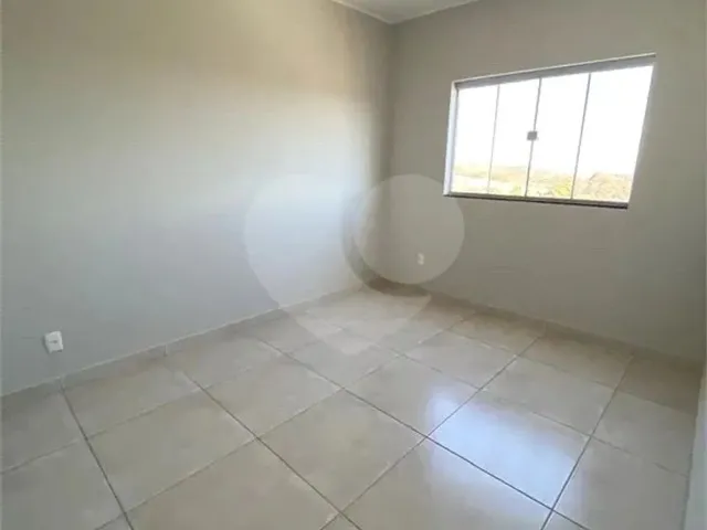 Imagem 14: Apartamento com 3 Quartos À Venda em Conjunto Iapc - Go