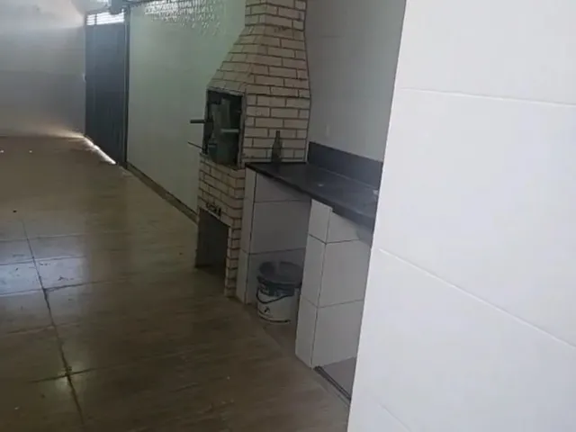 Imagem 13: Casa a Venda em Planaltina Go Escriturada e Registrada (Passivo de Habite-Se). * Garagem