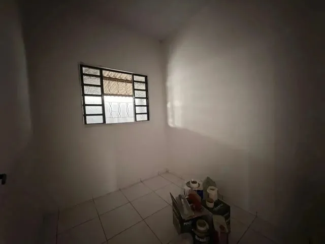 Imagem 4: Casa Á Venda com 3 Quartos e Lote de 300M² no Bairro Jardim dos Ipês - Anápolis - Go