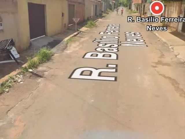 Imagem 2: Vende-Se Lote com Barracão em Trindade -Goiás