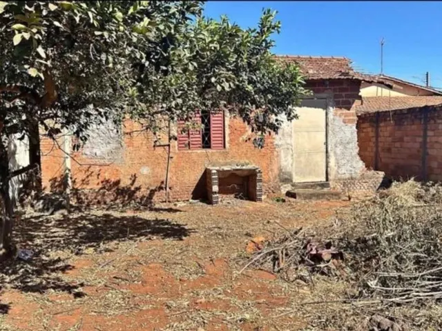 Imagem 4: Vende-Se Lote com Barracão em Trindade -Goiás