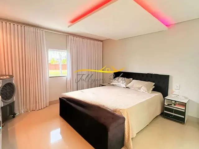 Imagem 4: Vendo Sobrado 3 Suites, Espaco Gourmet com Sauna em Trindade- Village Trindade
