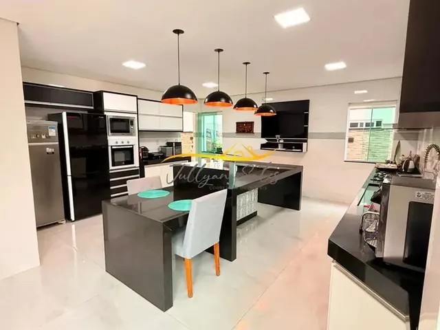 Imagem 13: Vendo Sobrado 3 Suites, Espaco Gourmet com Sauna em Trindade- Village Trindade