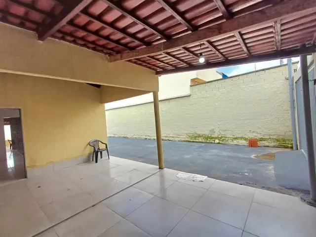 Imagem 12: Casa a Venda com 3 Quartos e 1 Suíte em Trindade - Go