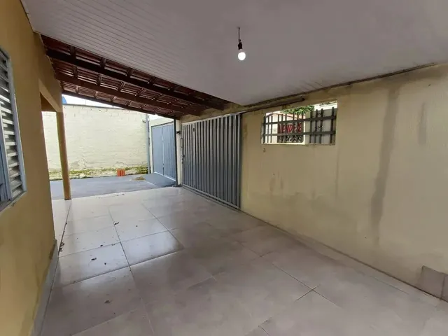 Imagem 6: Casa a Venda com 3 Quartos e 1 Suíte em Trindade - Go