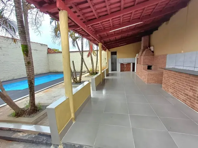 Imagem 14: Casa a Venda com 3 Quartos e 1 Suíte em Trindade - Go