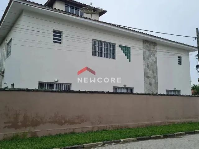Imagem: Casa de Condomínio em Rua Aprovada 679