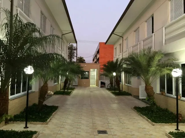 Imagem: Casa de Vila em Rua Doutor Aldo Ennos de