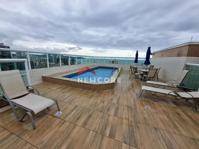 Imagem: O apartamento possui 2 Dormitórios, 1 Suíte, 2 Banheiros,