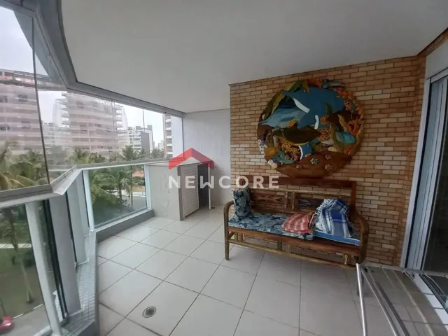 Imagem: O apartamento possui 5 Dormitórios, 4 Suítes, 5