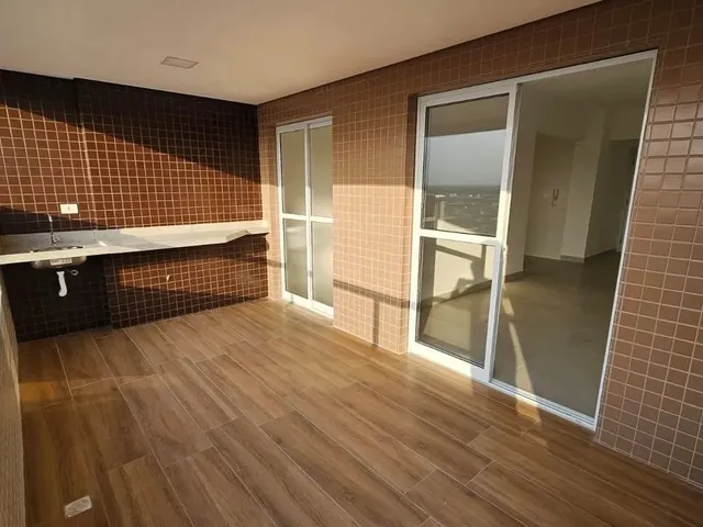 Imagem: A casa possui 2 Dormitórios, 2 Suítes, 3 Banheiros, 1