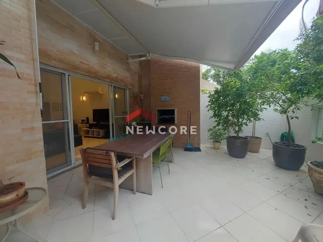 Imagem: O apartamento possui 4 Dormitórios, 2 Suítes, 3