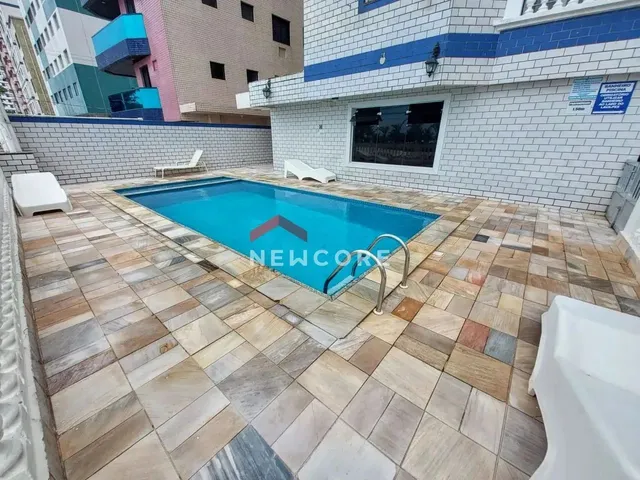 Imagem: O apartamento possui 2 Dormitórios, 1 Suíte, 2 Banheiros,