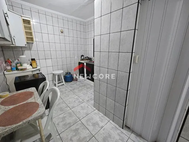 Imagem 3: Casa em Rua das Mangabeiras - Vale Verde - Cubatão/Sp