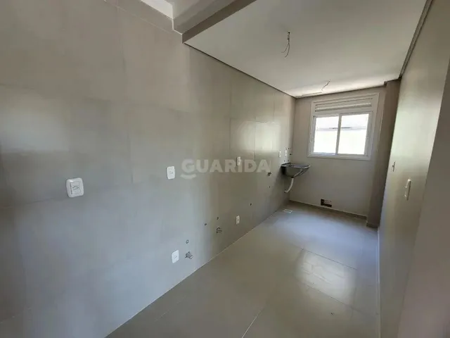 Imagem 8: Apartamento com 2 Dormitórios, 1 Suíte e 2 Vagas de Garagem no Bairro Petrópolis
