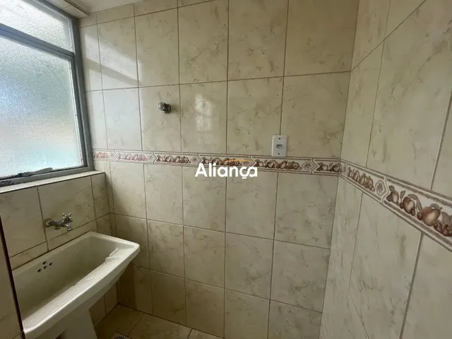 Imagem 6: Apartamento para Locaçãol com 2 Dormitórios, Sacada, Churrasqueira e Vaga de Carro