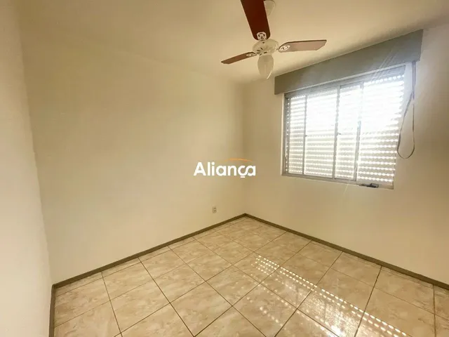 Imagem 16: Apartamento para Locaçãol com 2 Dormitórios, Sacada, Churrasqueira e Vaga de Carro