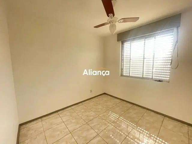 Imagem 5: Apartamento para Locaçãol com 2 Dormitórios, Sacada, Churrasqueira e Vaga de Carro