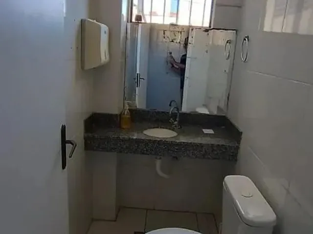 Imagem 5: Imóvel Comercial para Venda em Aracaju, Santos Dumont, 2 Dormitórios, 3 Banheiros