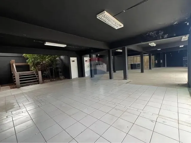 Imagem 1: Loja Comercial 575M² na Estrada do Côco