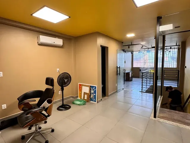 Imagem: Prédio Comercial com 2 Pavimentos Bairro