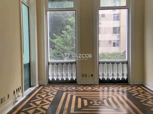 Imagem: Prédio Comercial na Magalhães Barata em