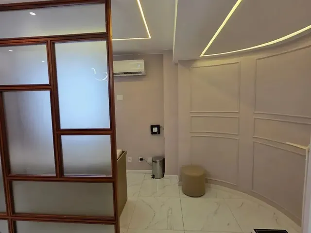 Imagem 14: Vendo Sala Comercial 100% Mobiliada - no Ed. Alpha Center