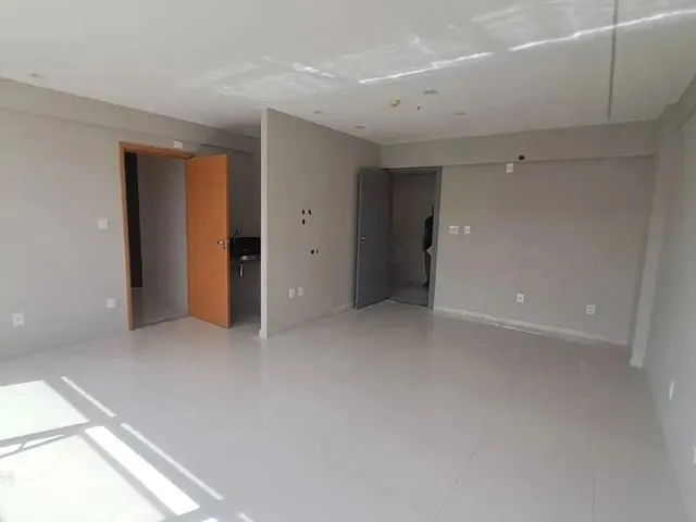 Imagem 5: Centro Empresarial Acrópole, Sala Comercial com 30M², Nazaré