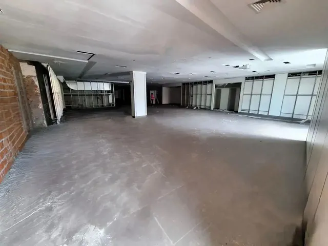 Imagem 7: Prédio/Edifício Inteiro para Aluguel com 1200 M² na Padre Eutíquio - Com0106Wg