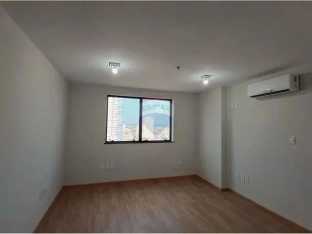 Imagem 15: Aluguel - Sala Comercial no Ed. Rogélio Fernandez