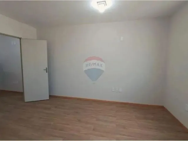 Imagem 4: Aluguel - Sala Comercial no Ed. Rogélio Fernandez