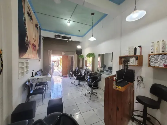 Imagem 8: Lene Pegado Vende Prédio Comercial de 2 Andares